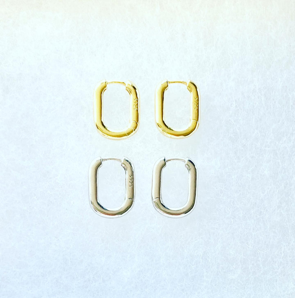 Petite Oval paperclip earrings